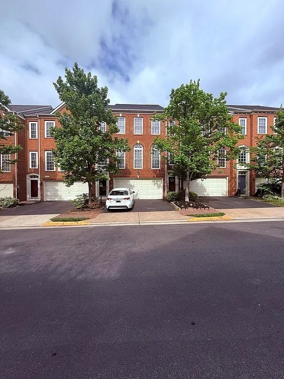 8026 Samuel Wallis St #8026 - Photo 2 of 29