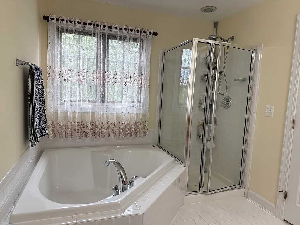 8026 Samuel Wallis St #8026 - Photo 6 of 29