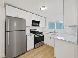 featured image of 329 W Muir Ave #1
