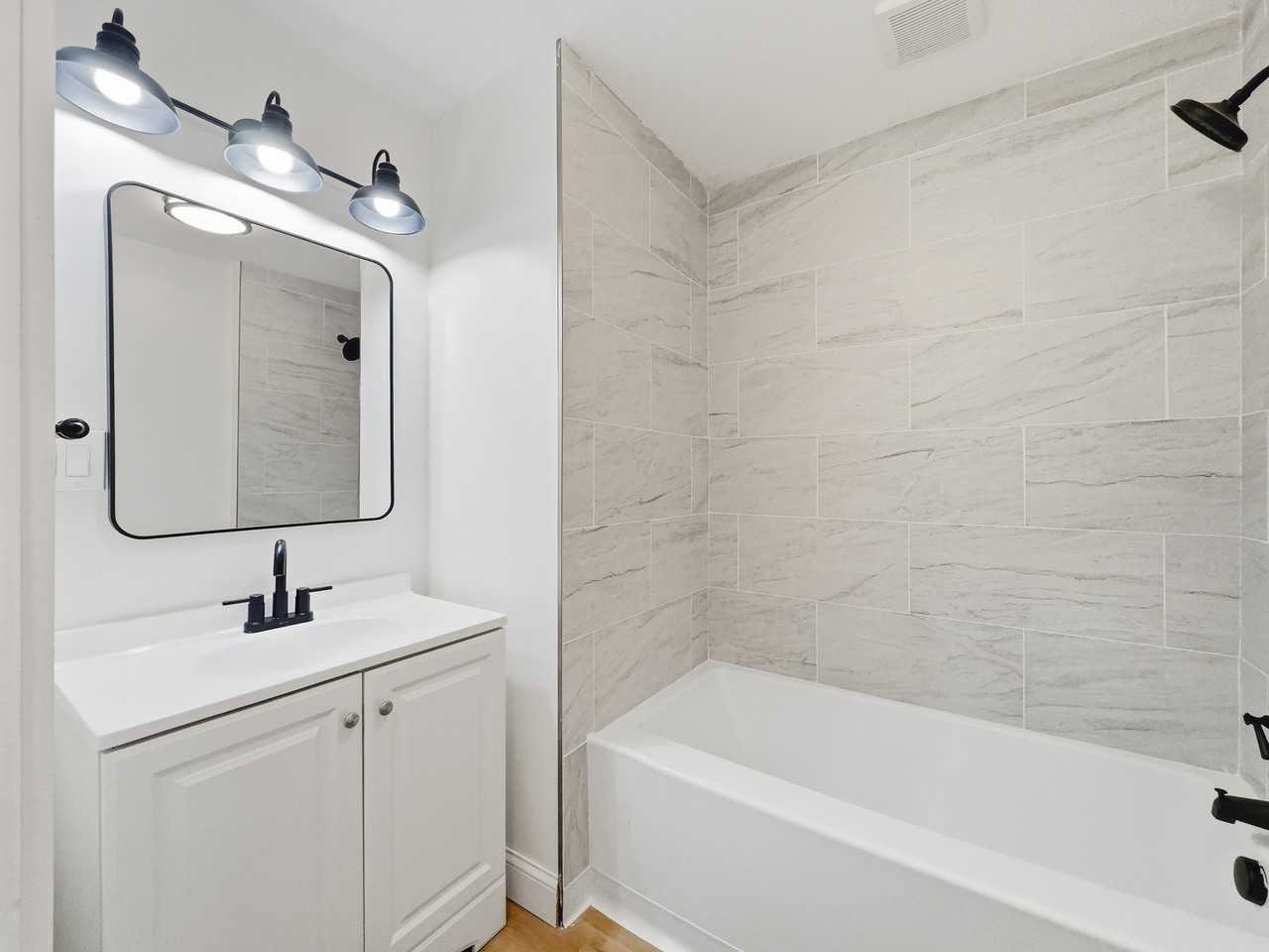 329 W Muir Ave #1 - Photo 6 of 13
