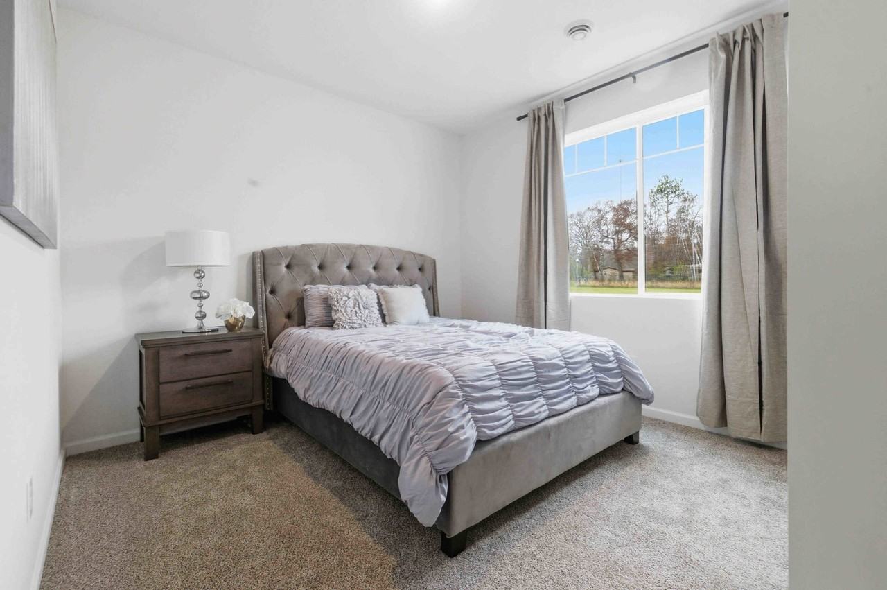 20972 Woods Edge Ct - Photo 3 of 20