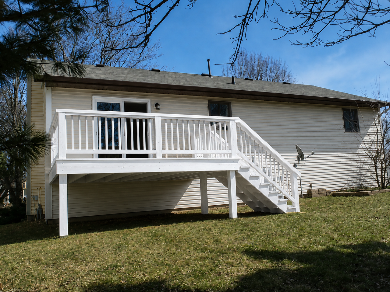 2 Crossbridge Ct - Photo 2 of 12