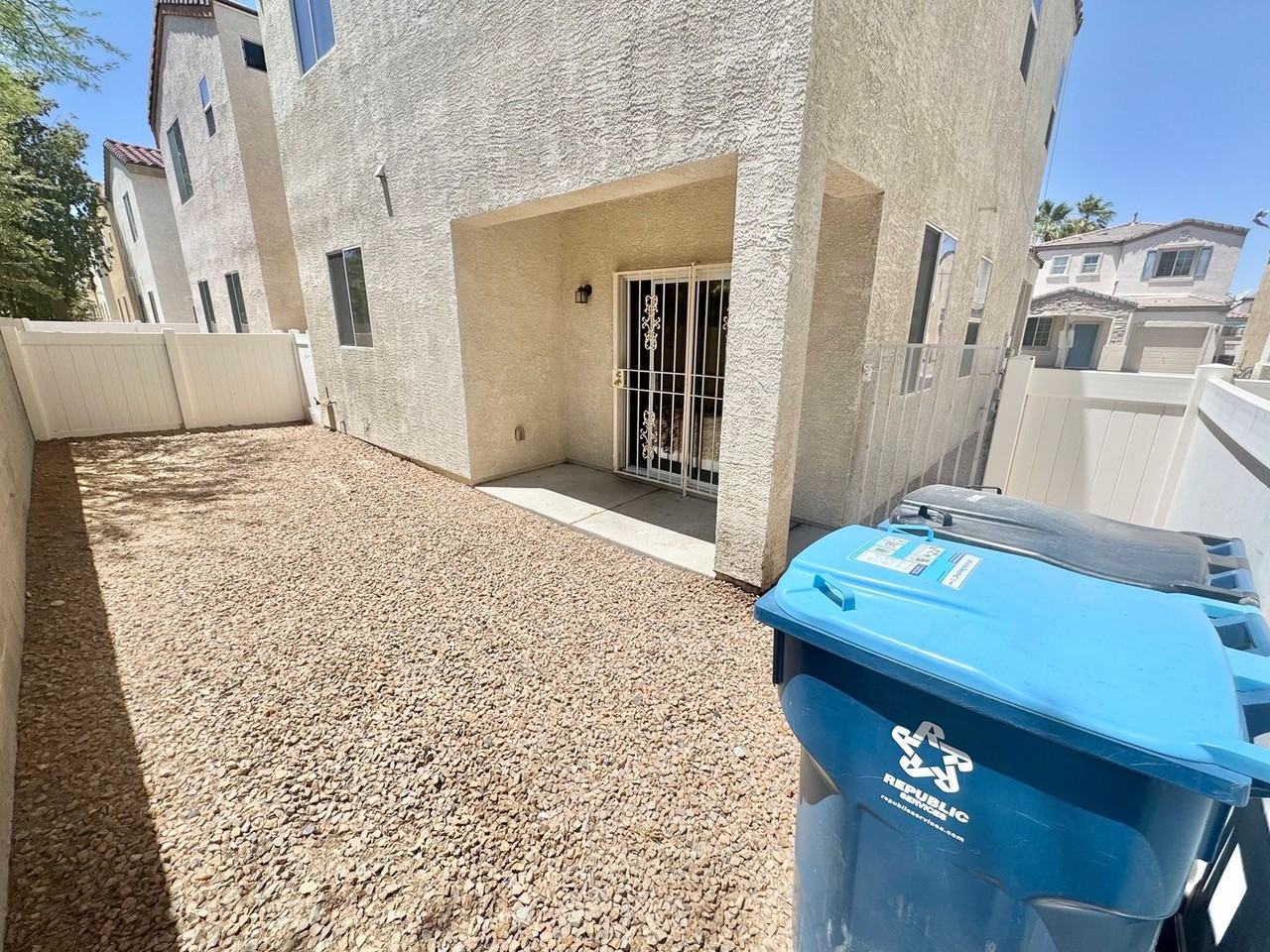 10424 Palm Village St - Photo 5 of 24