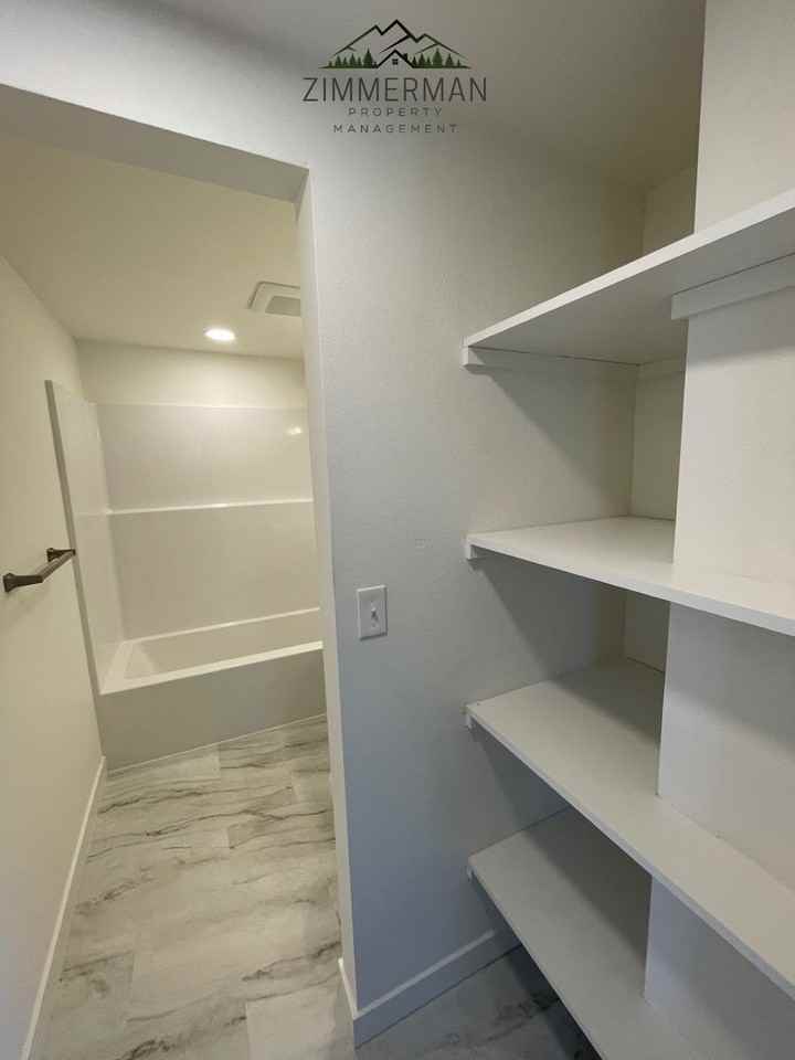 2665 C St - Photo 6 of 17