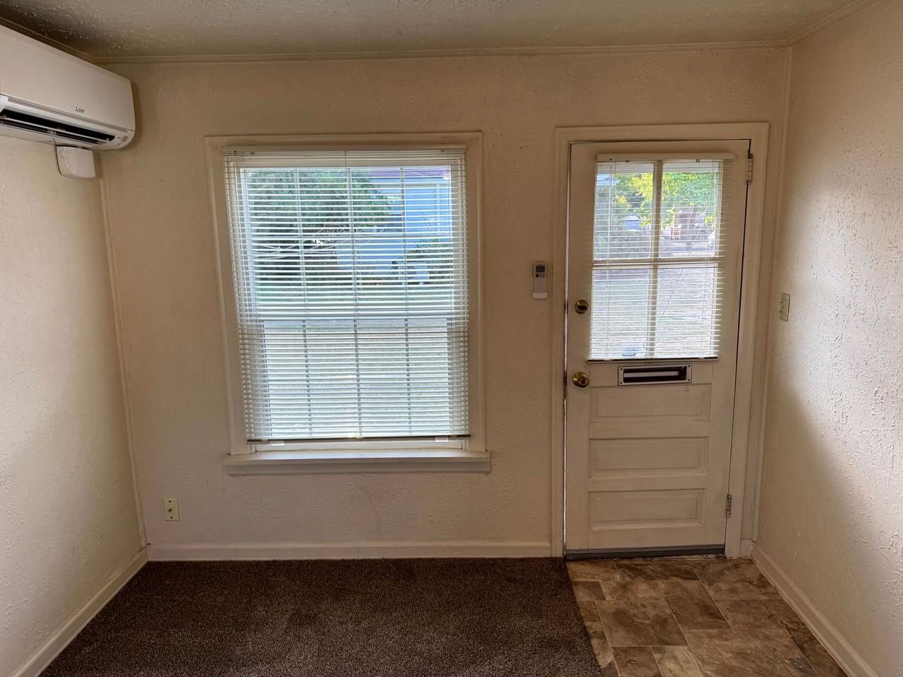 1568 1/2 Olive St - Photo 2 of 13