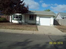 featured image of 2720 S 11th St