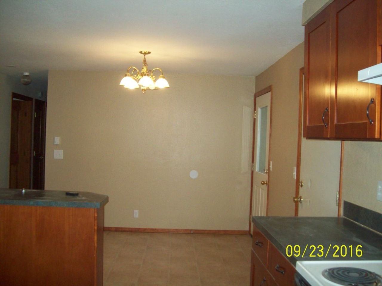 2720 S 11th St - Photo 5 of 19