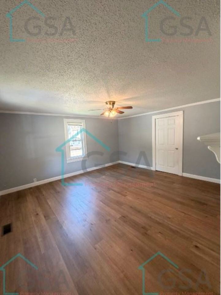 Poleo, LLC - Photo 3 of 33