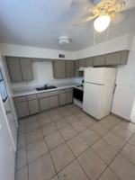 featured image of 699 W Ray Rd