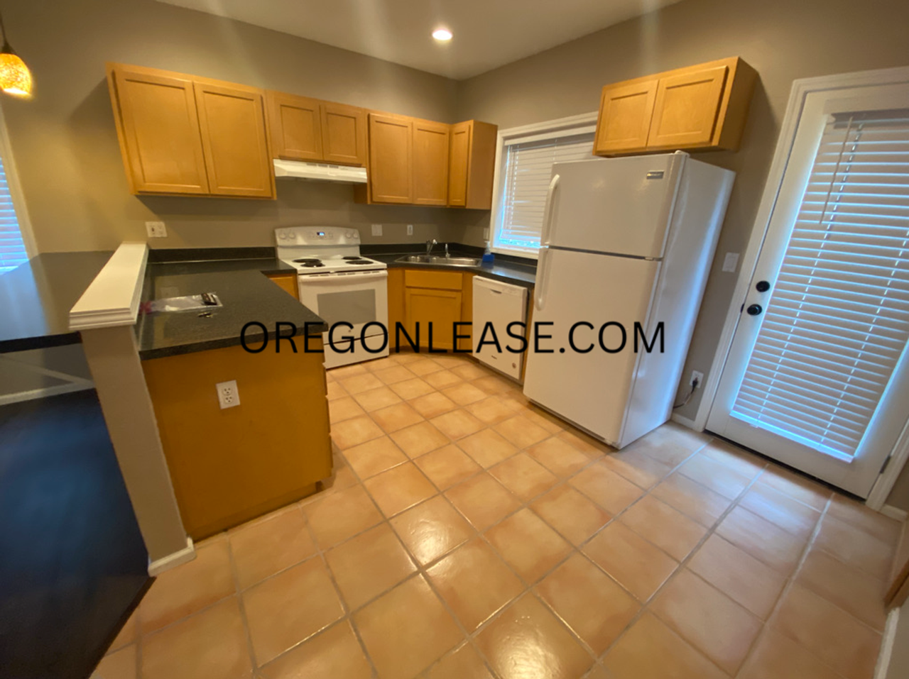 3934 Monroe St - Photo 3 of 11
