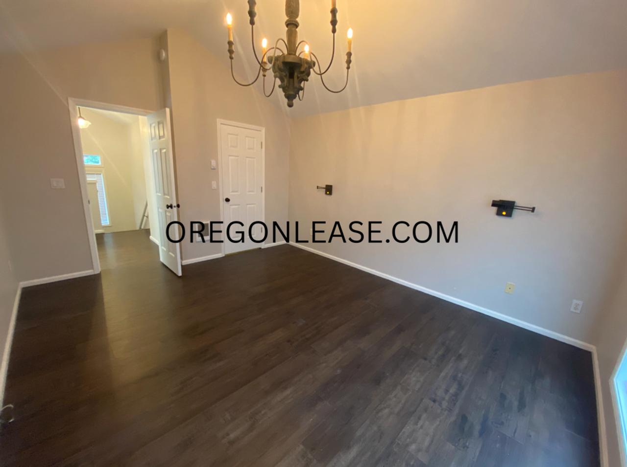 3934 Monroe St - Photo 7 of 11