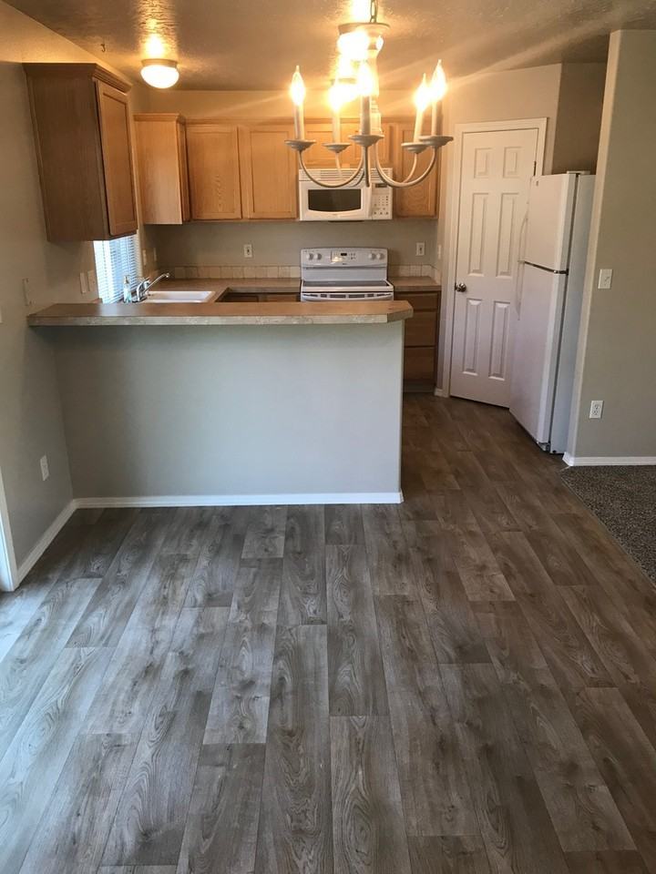 10806 W Heartwood St - Photo 5 of 33