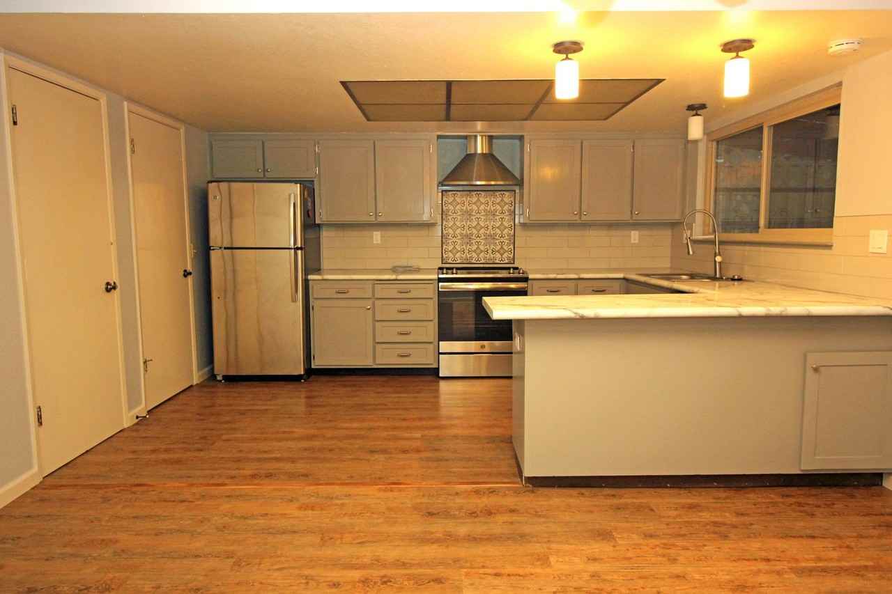 205 El Encanto Way - Photo 3 of 12