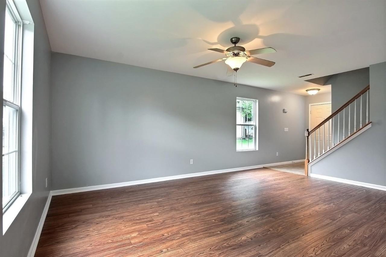 1200 Emma Ct - Photo 5 of 20