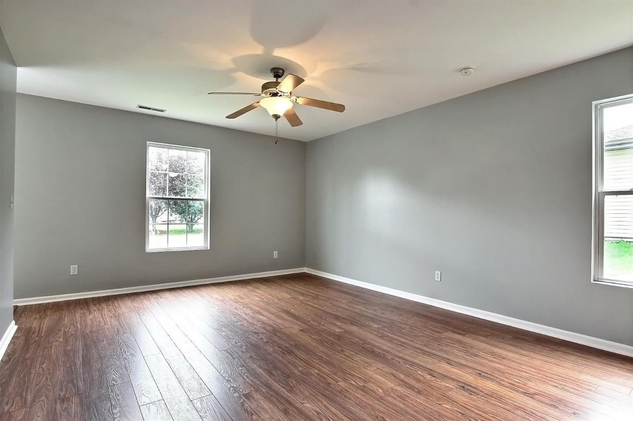 1200 Emma Ct - Photo 6 of 20