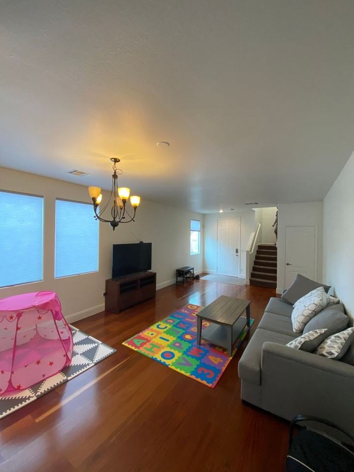 11572 Casa Del Mar Ct - Photo 2 of 34