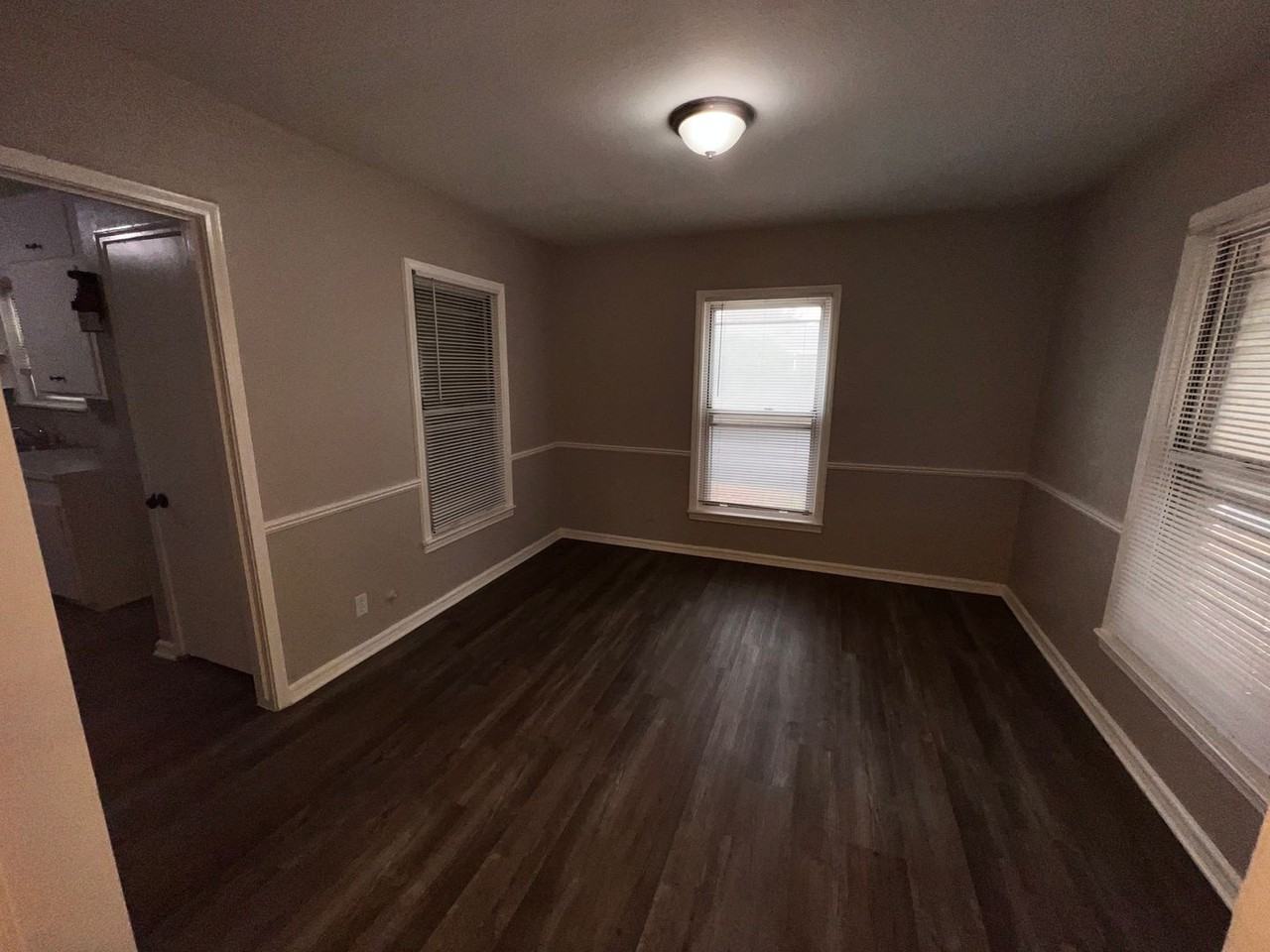 3301 Austin St - Photo 5 of 12