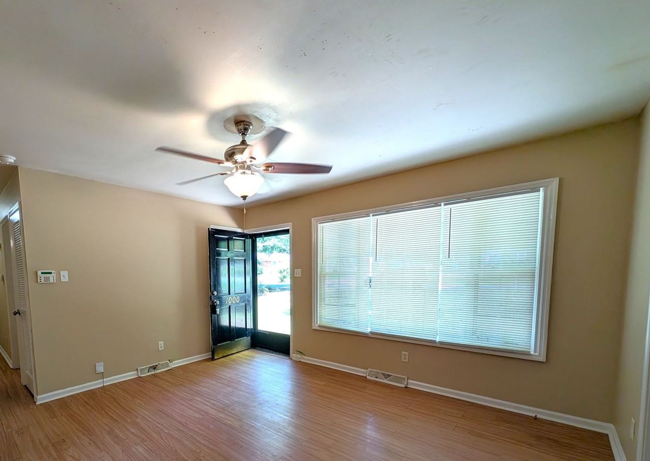 1000 Claremont Rd - Photo 3 of 26