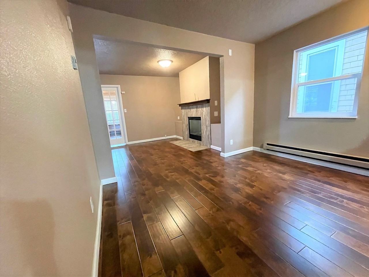 2022 W Pikes Peak Ave - Photo 5 of 19