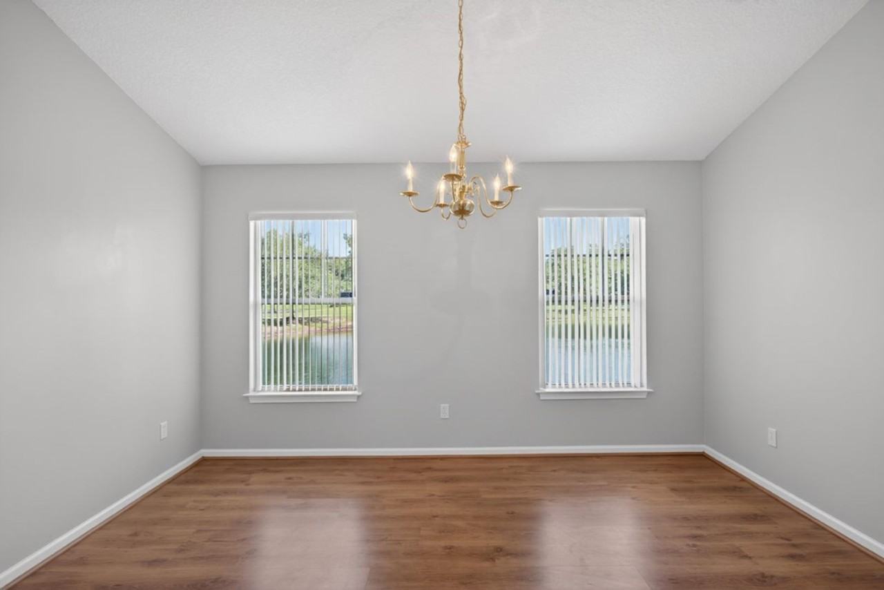 6377 Island Forest Dr - Photo 6 of 33