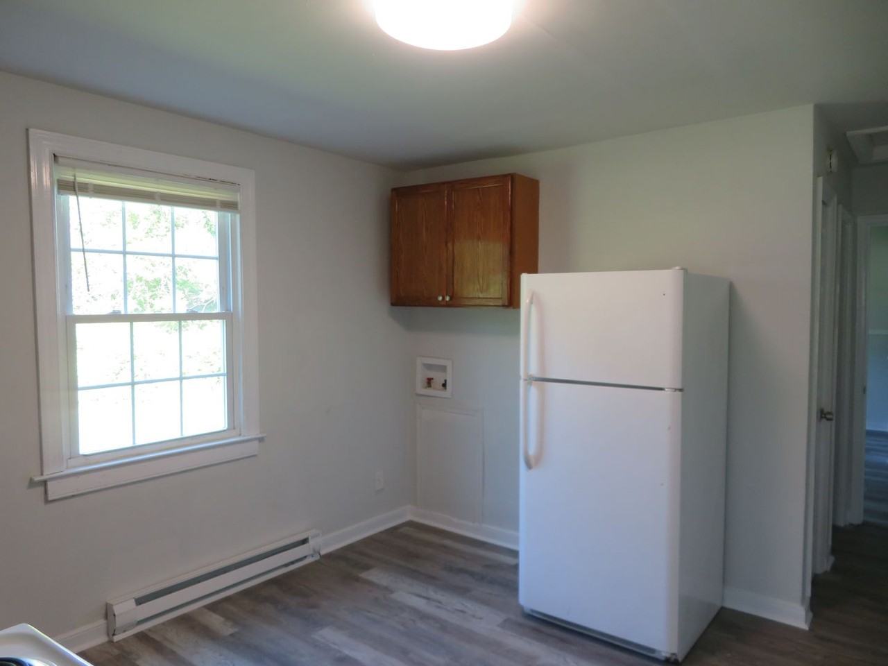 913 Priam St - Photo 5 of 10