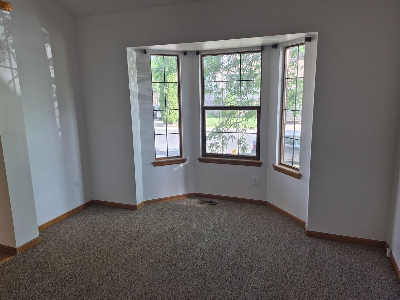 1706 20th Ave - Photo 5 of 6