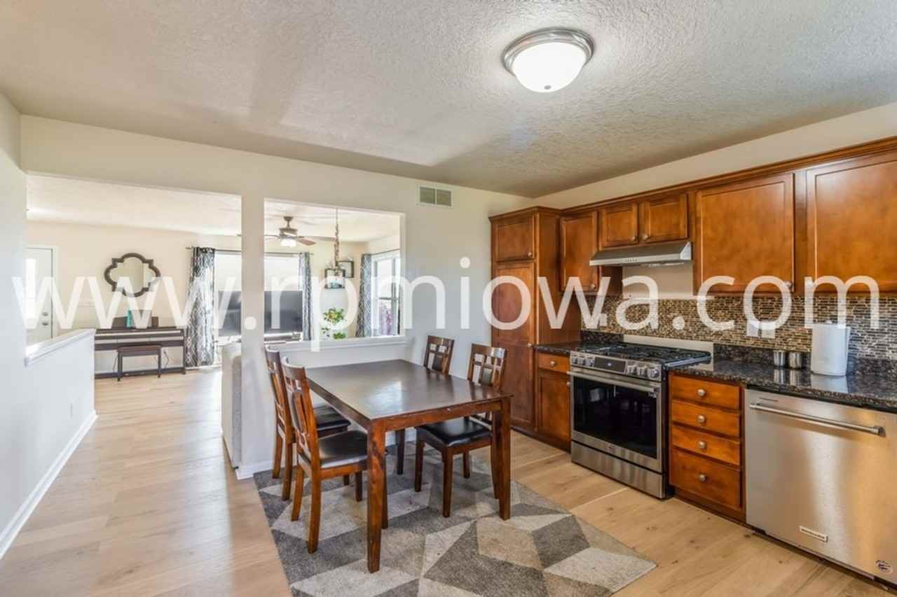 3316 Nw 14th St - Photo 4 of 15