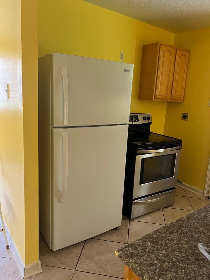 5747 Pauline Dr - Photo 3 of 10