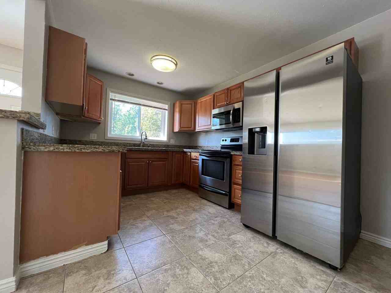 1365 Lucille Ct - Photo 7 of 18