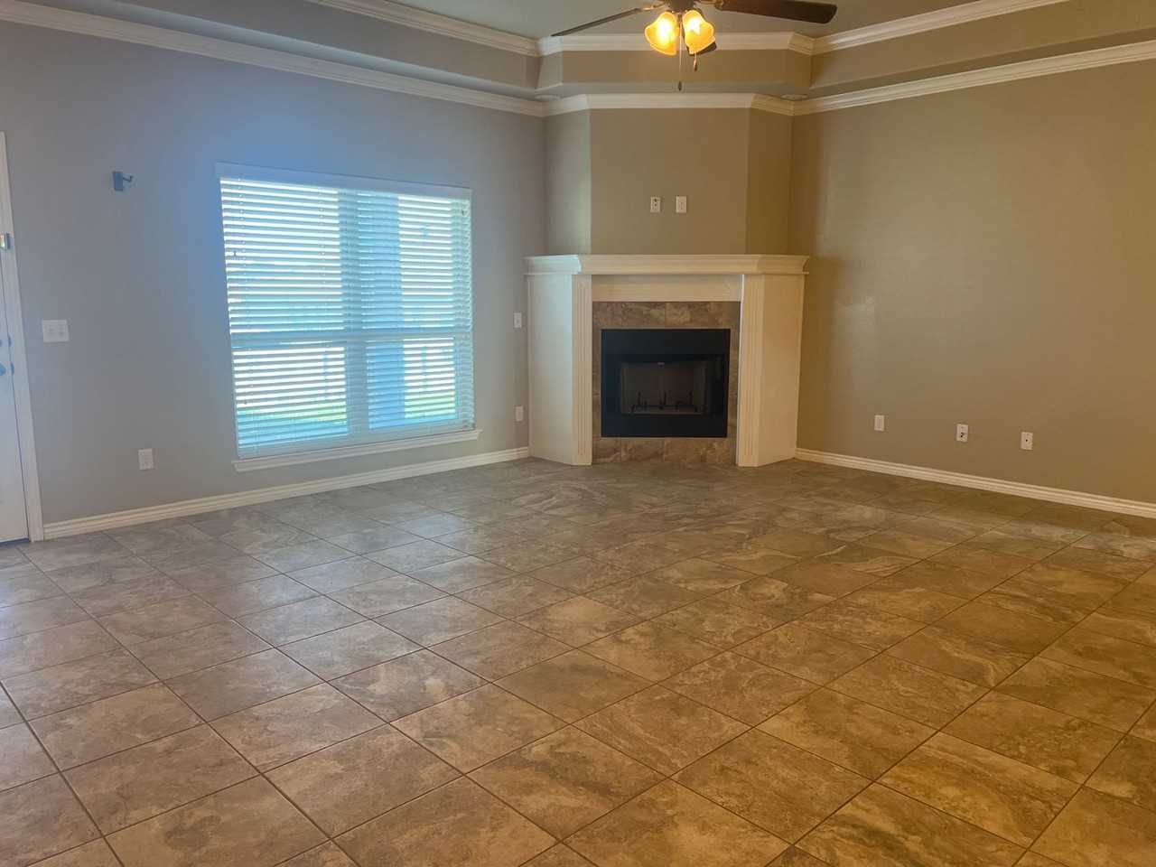 3503 Sands Ln - Photo 3 of 24