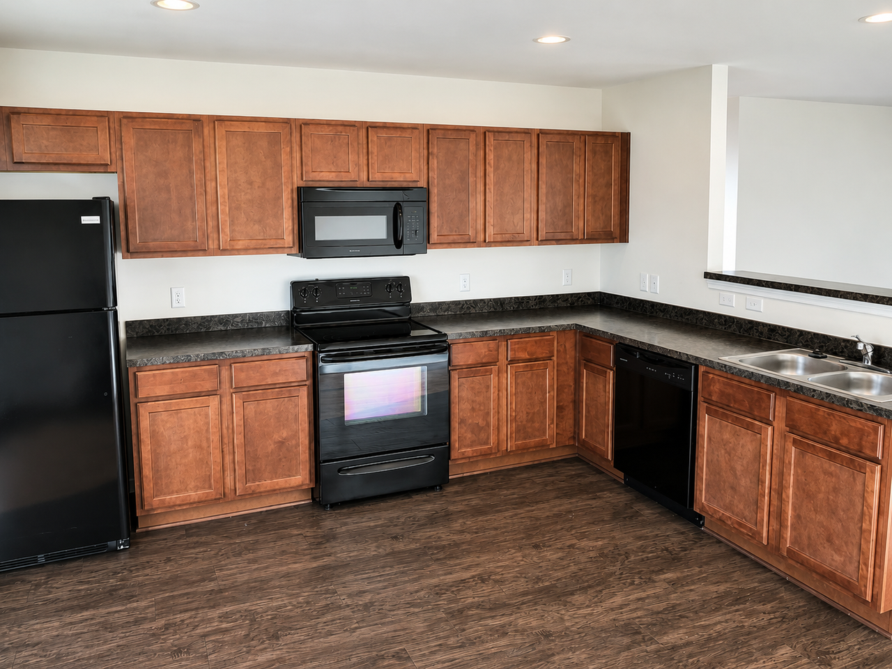 8 Milsbury Ln - Photo 3 of 12