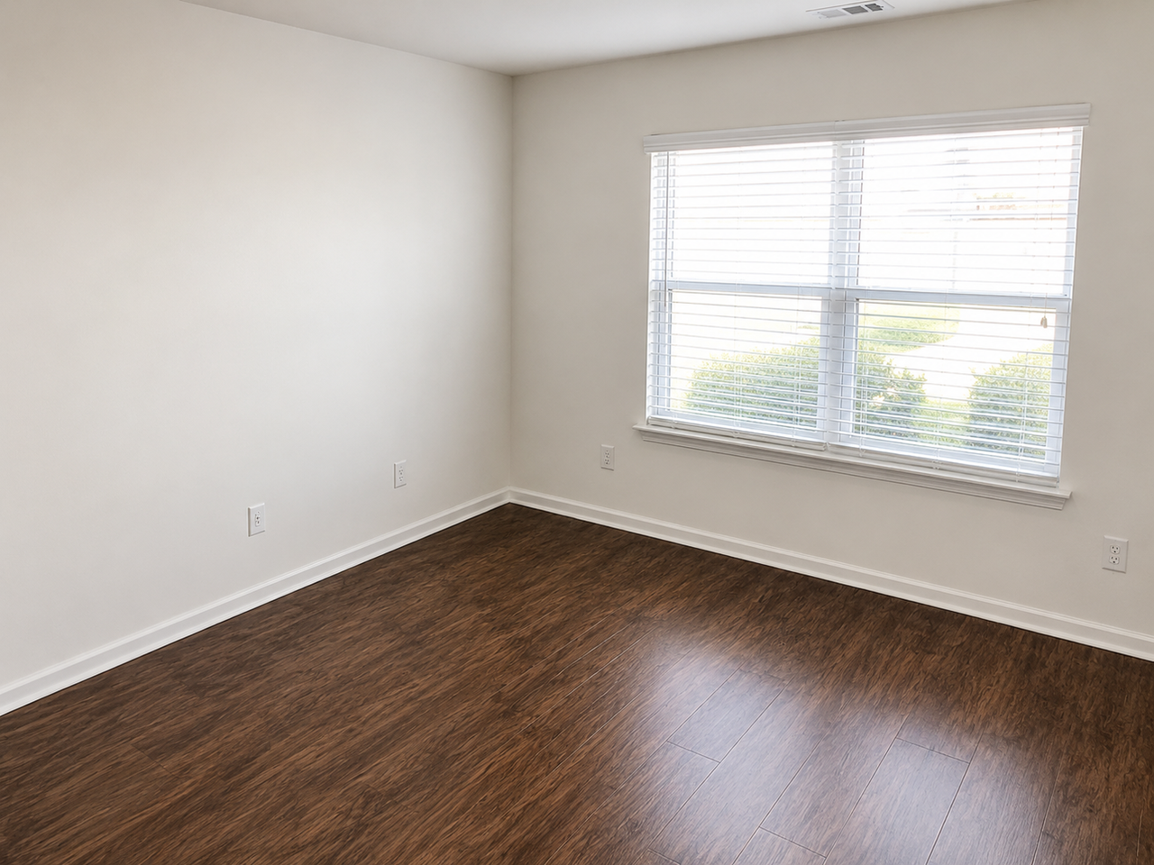 8 Milsbury Ln - Photo 7 of 12