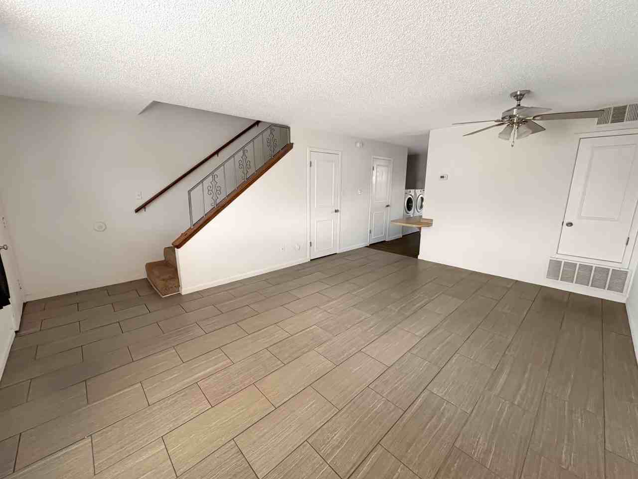 1106 E Sanger St - Photo 2 of 8