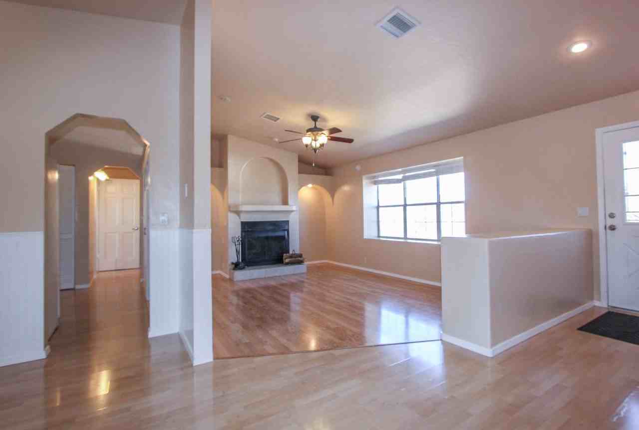 4314 N Miner Rd - Photo 2 of 19