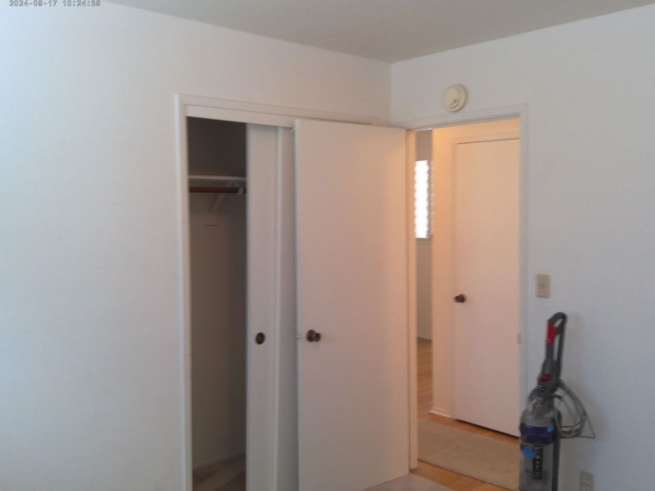2148 Glenn St - Photo 7 of 28