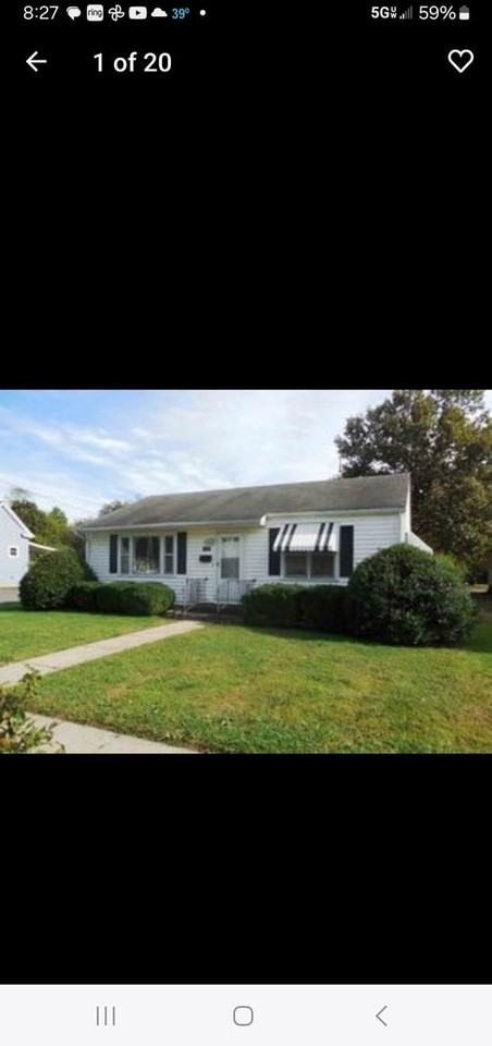 1100 Martin Luther King Jr Dr - Photo 2 of 18