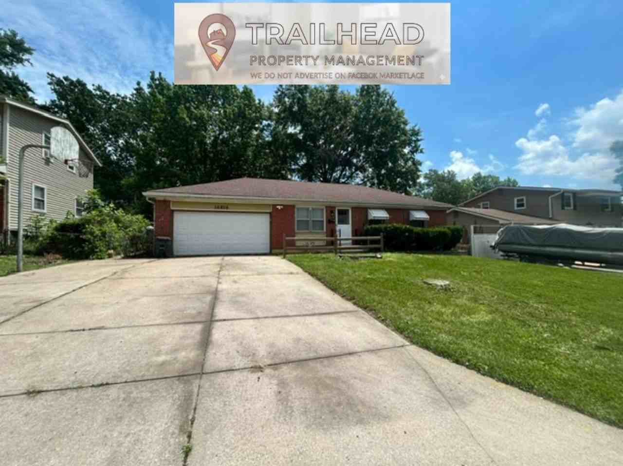 16816 E 31st St S - Photo 2 of 28