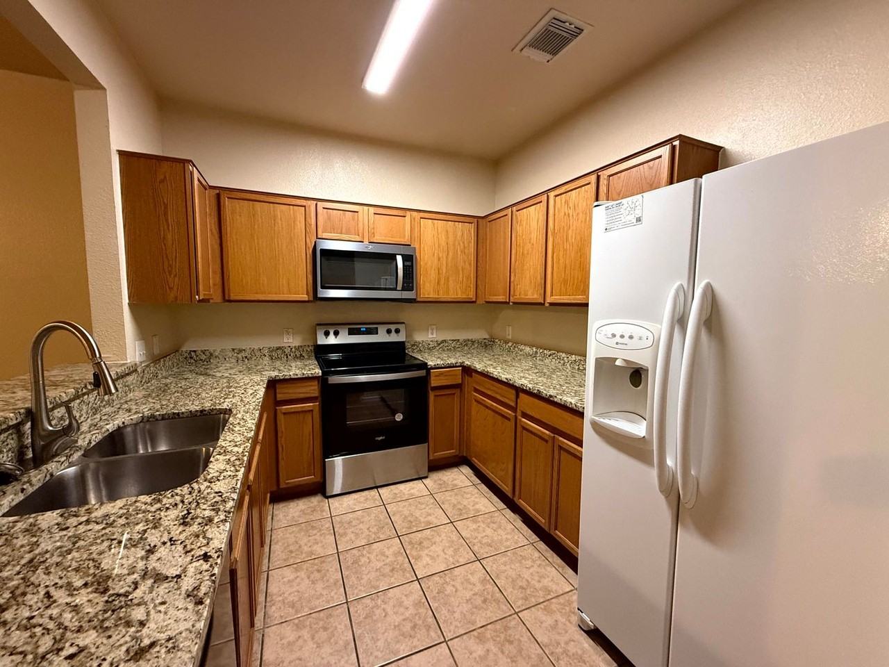 13516 Bristow Dawn - Photo 3 of 15