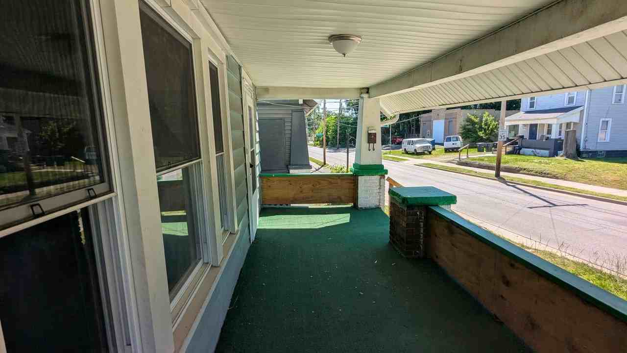 443 W Thornton St - Photo 6 of 45