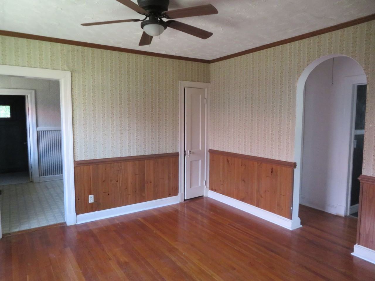 707 Hamilton Ave - Photo 4 of 20