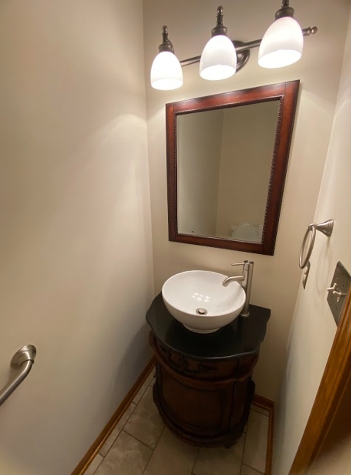 3703 Lupine Dr - Photo 3 of 23