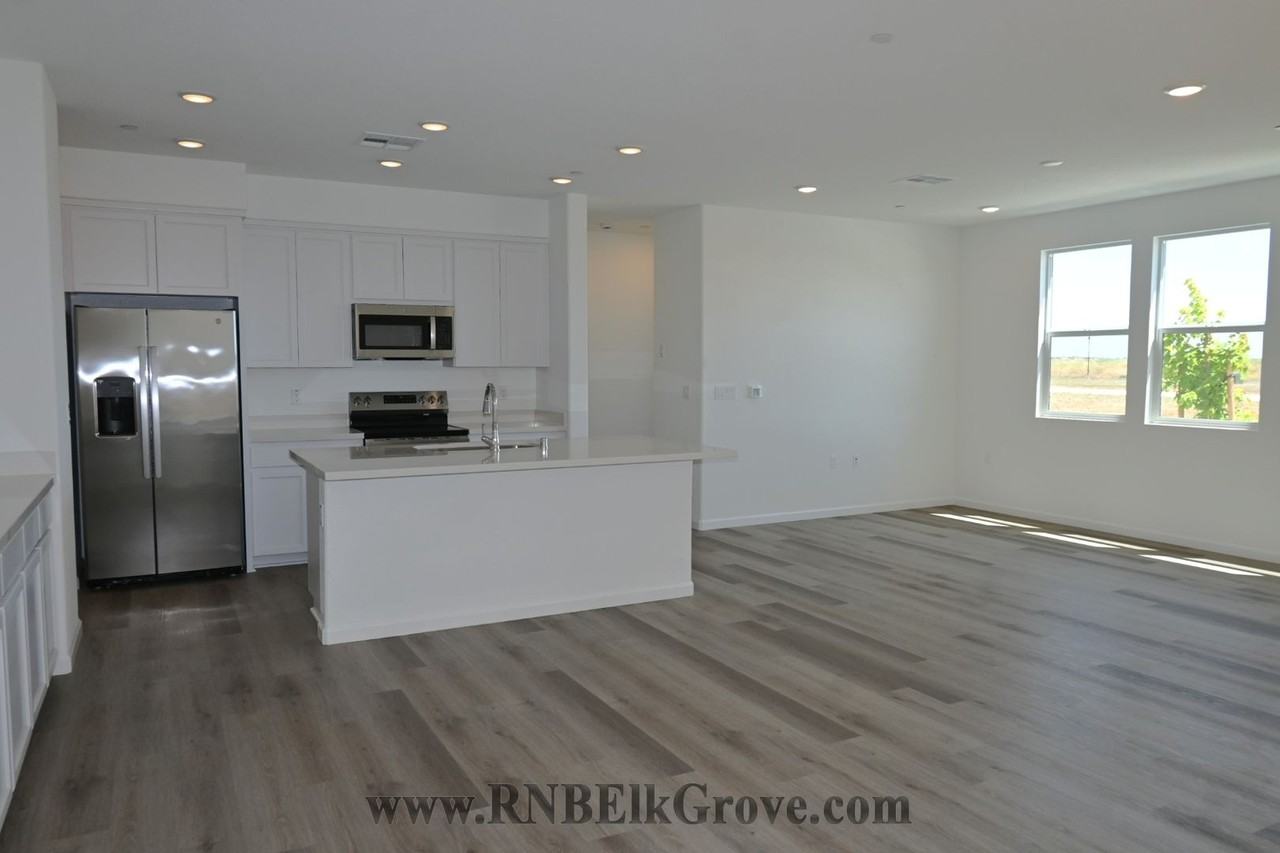 8357 Eleodoro Way - Photo 4 of 19