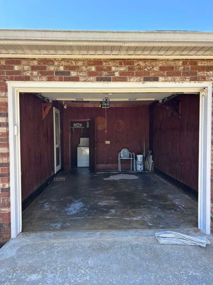 1706 Danenhower Rd - Photo 2 of 24