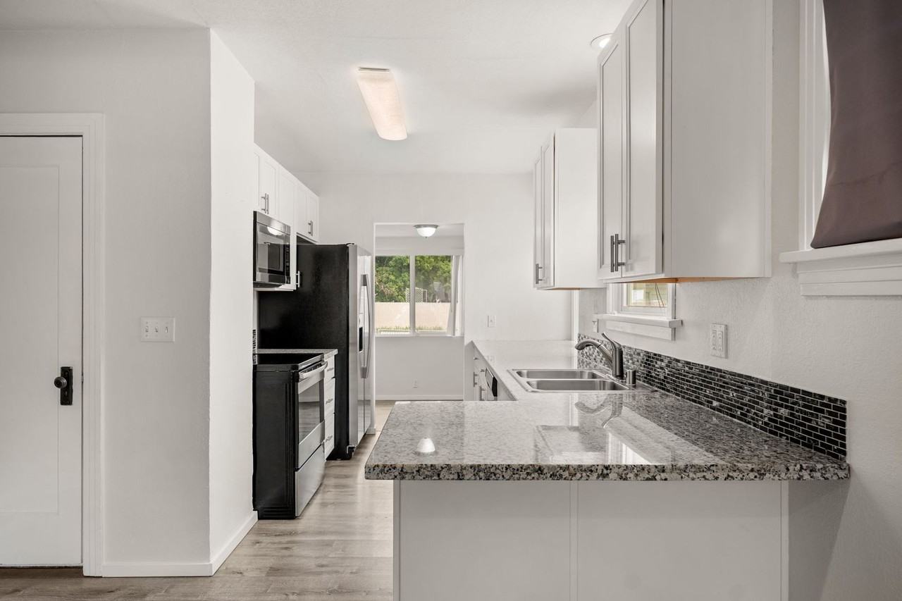 2604 W Sinto Ave - Photo 7 of 31