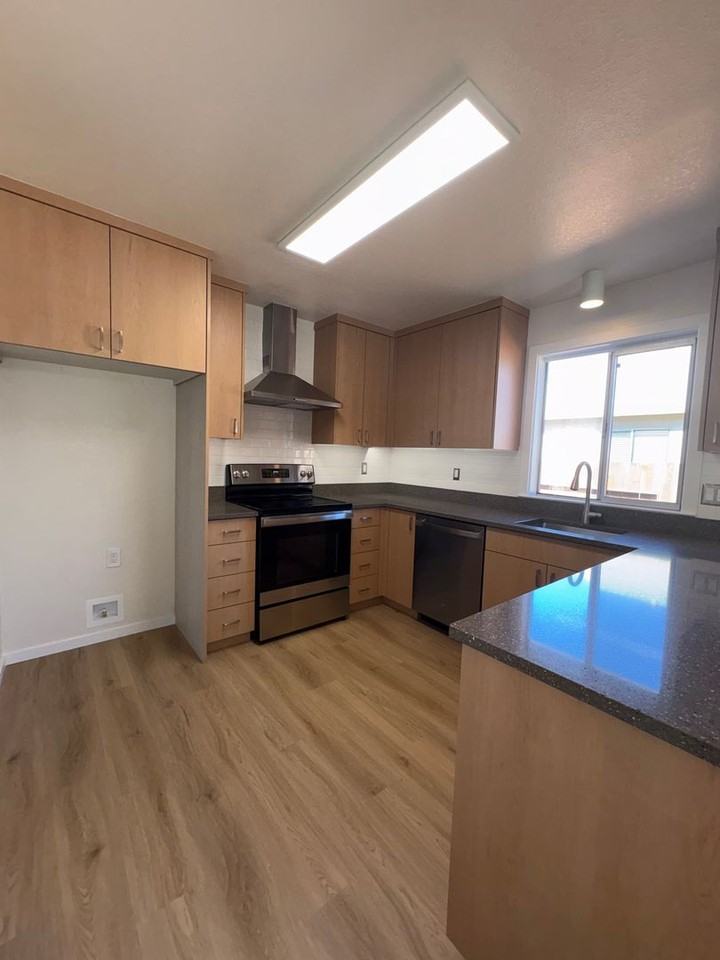 1006 Longspur Dr - Photo 6 of 19