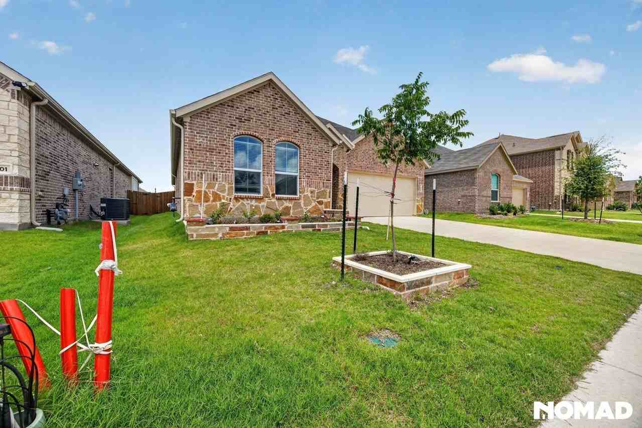 7005 Black Ash Ln - Photo 2 of 16
