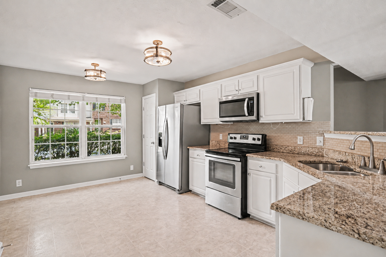 220 Buck Run Dr - Photo 6 of 16