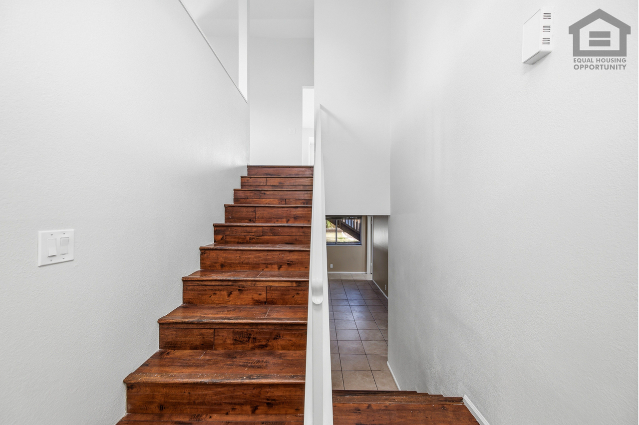 7202 W Corrine Dr - Photo 6 of 50