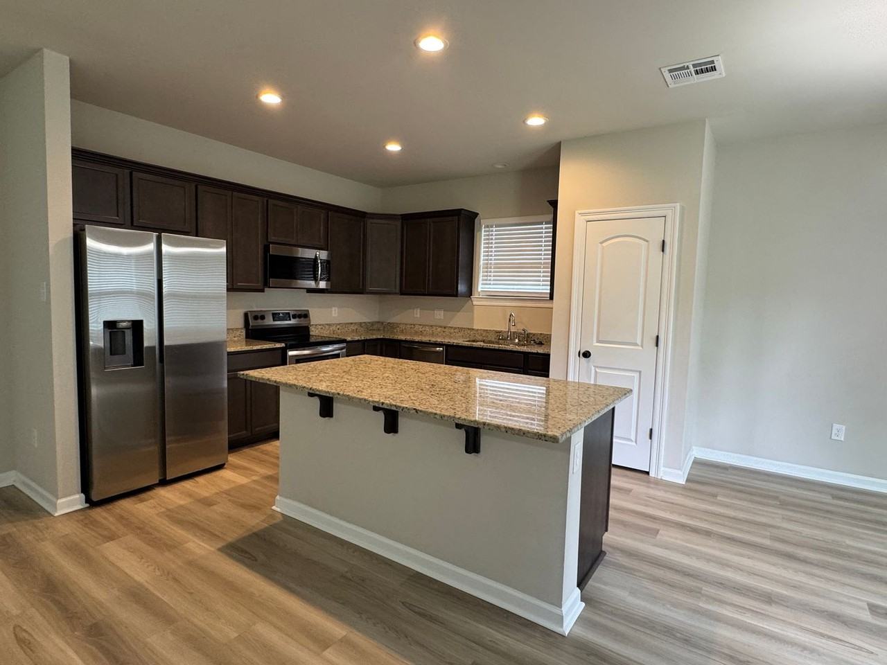 9650 S Grand Marsh Ct - Photo 2 of 9
