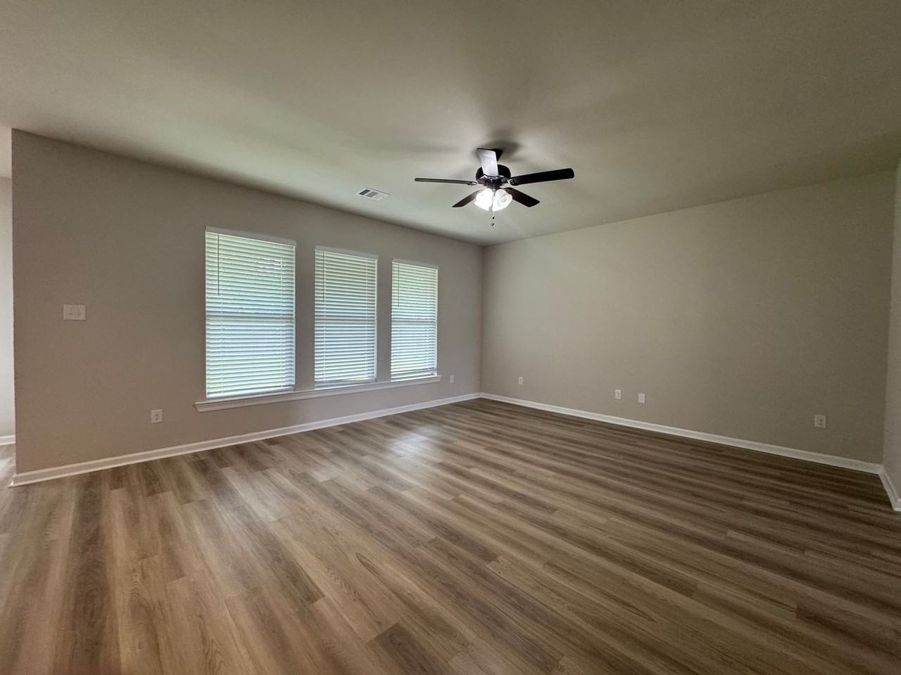 9650 S Grand Marsh Ct - Photo 4 of 9